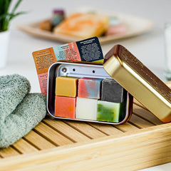 Test box 'Soap minis with soap box gold'